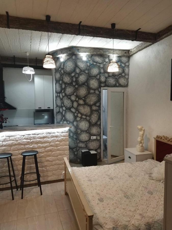 4 Chocolate Apartments In Old Tbilisi Exterior foto