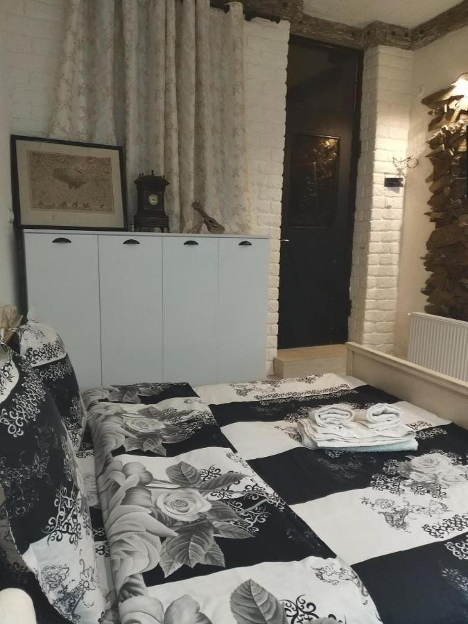 4 Chocolate Apartments In Old Tbilisi Exterior foto